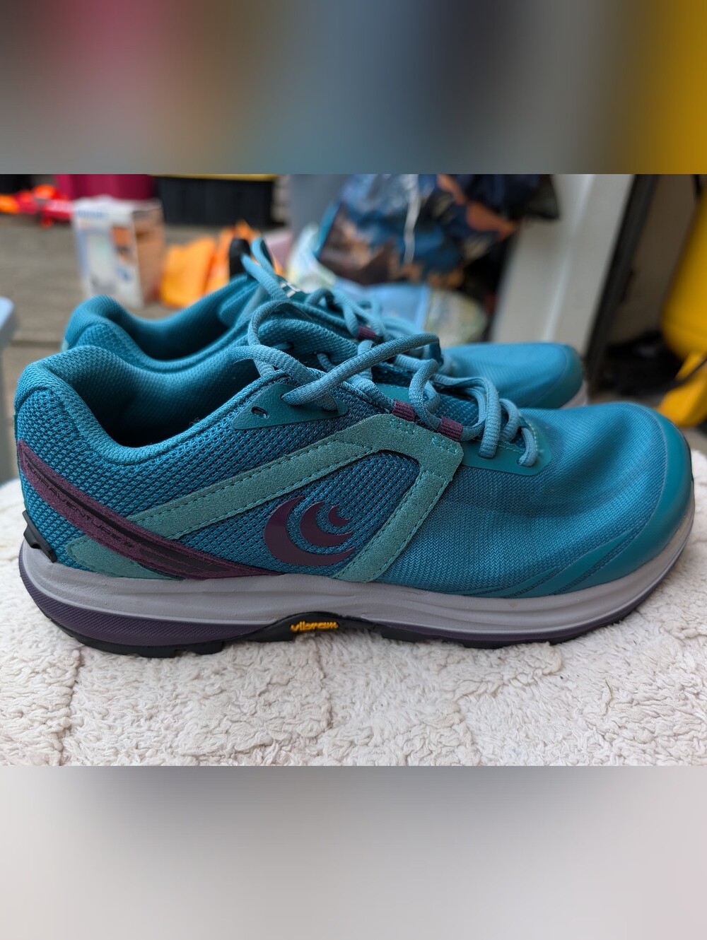Topo Athletic Terraventure 3 women's trail running shoes Size 9